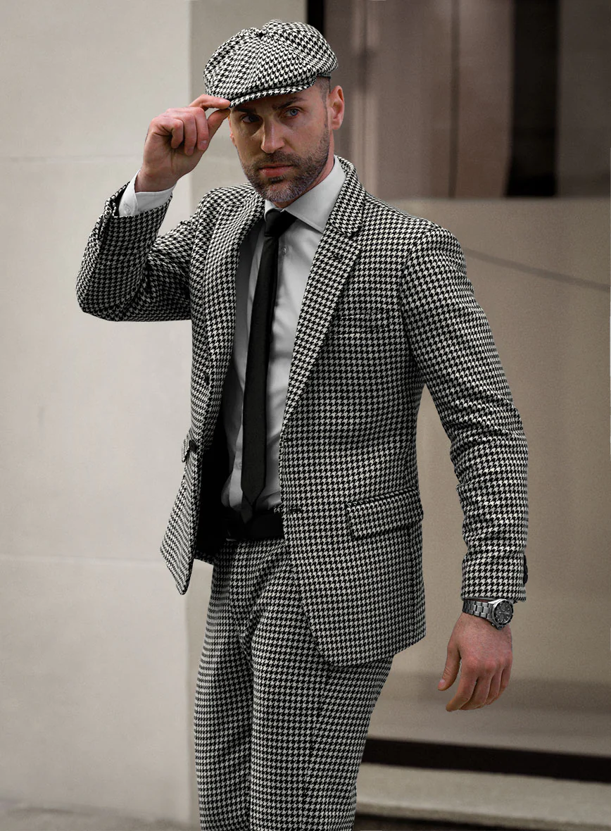 Big Houndstooth BW Tweed Suit - Image 5