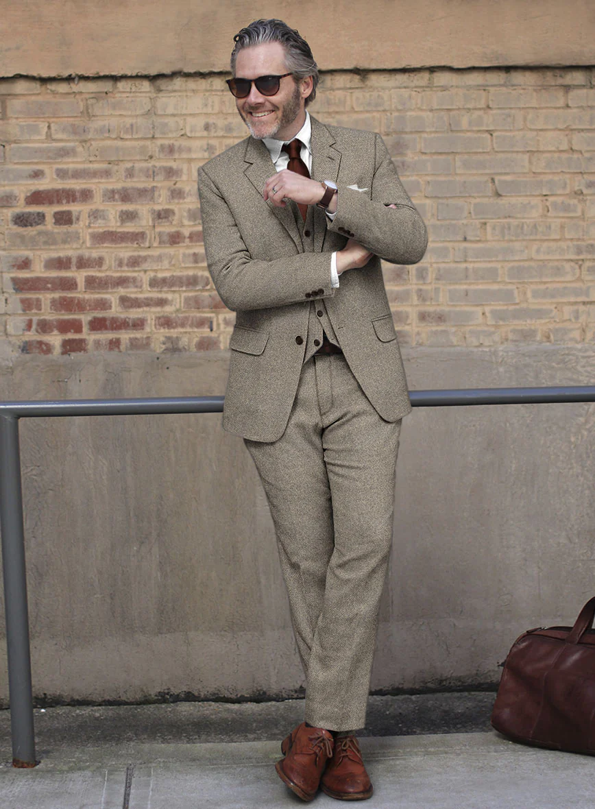 Highlander Greige Tweed Suit - Image 2