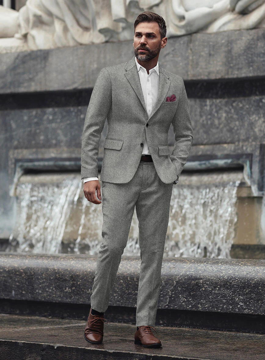 Italian Highlander Gray Herringbone Tweed Suit - Image 2