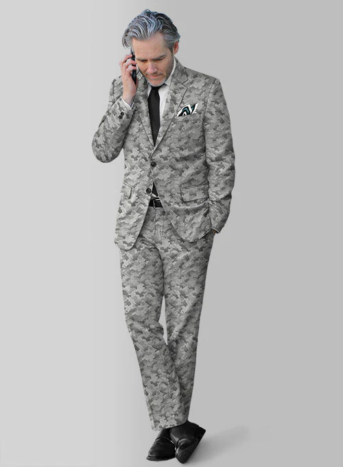 Italian Silk Scino Suit - Image 3