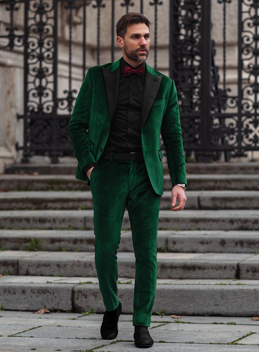 Royal Green Velvet Tuxedo Suit - Image 2