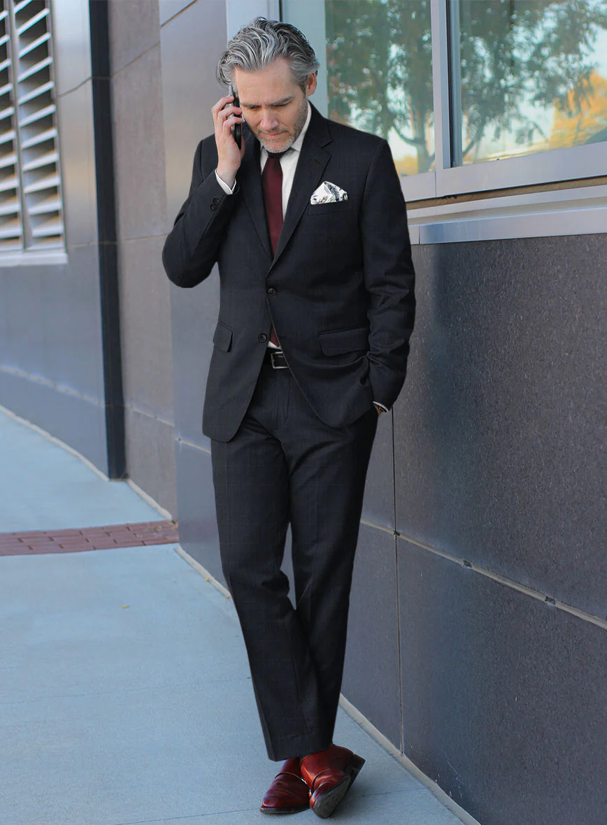 Scabal Cosmopolitan Prince Navy Blue Wool Suit - Image 2