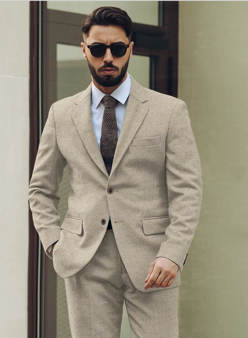 Vintage Herringbone Light Beige Tweed Suit - Image 4